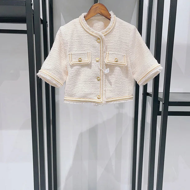 Short jackets slim-fitting elegant trousers